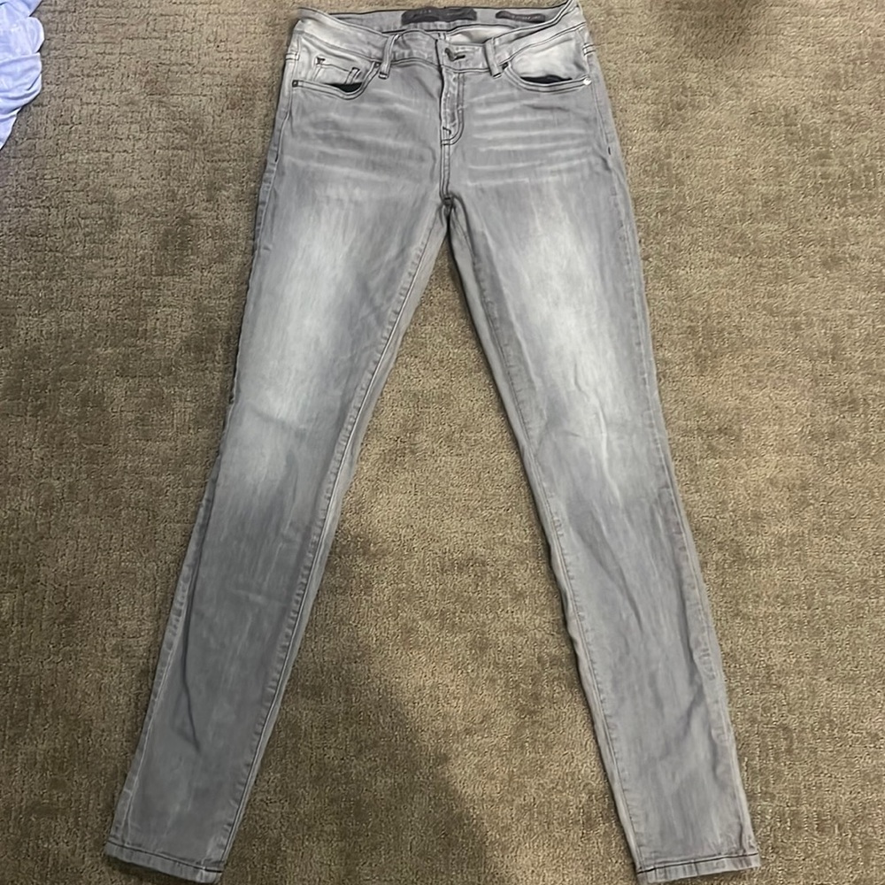 GUESS power curvy mid jeans size 29
